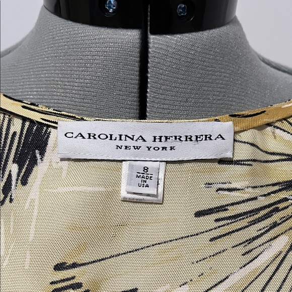 Carolina Herrera Yellow and Black Ruffled Sleeveless Blouse - Picture 4 of 4